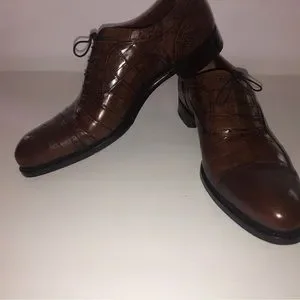 Louis Vuitton 2016 Special Edition Manhattan Richelieu - Genuine Alligator - 10 Louis Vuitton | Shoes | Louis Vuitton 26 Special Edition  main image 3